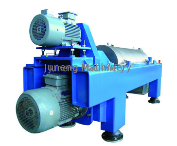 Automatic Horizontal Decanter Centrifuge machine for Hemp Oil  / Berry Extraction