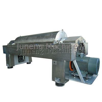 comprare High Capacity 3200 RPM 380V 22000W Horizontal Decanter Centrifuge for Alcohol Distillers' Grains online manufacture