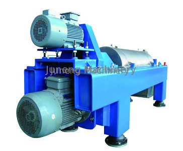 comprare Macchina orizzontale automatica della centrifuga del decantatore per l'olio di canapa/Berry Extraction online manufacture